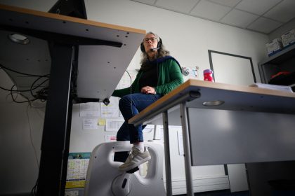 Bretagne : des vélos bureaux au lycée pour lutter contre la sédentarité