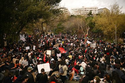 Turquie : la contestation continue, sept journalistes incarcérés