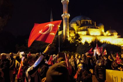Arrestation du maire d&rsquo;Istanbul : la France appelle la Turquie à agir démocratiquement
