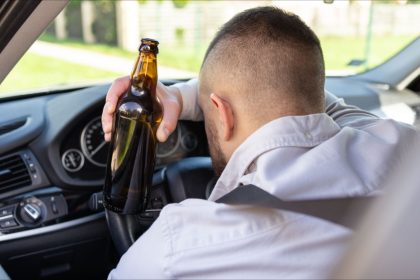 Ain : récidiviste, un conducteur ivre et drogué impliqué dans la mort d&rsquo;un bébé de 18 mois remis en liberté