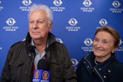 Shen Yun : « du bonheur, et puis… on oublie tout ! », s’exclame un spectateur à Toulon