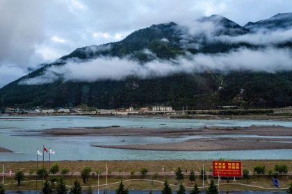 La Chine riposte à la politique tibétaine du Département d&rsquo;État américain en imposant des restrictions sur les visas