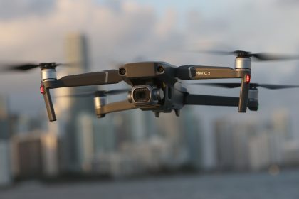Projet de loi visant à criminaliser la prise d&rsquo;images par des drones sur les sites militaires américains