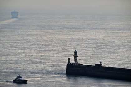 Royaume-Uni : des capteurs russes espions détectés dans les eaux britanniques