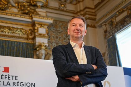 Bruno Bernard, président de la Métropole de Lyon, porte plainte après des tags sur son domicile