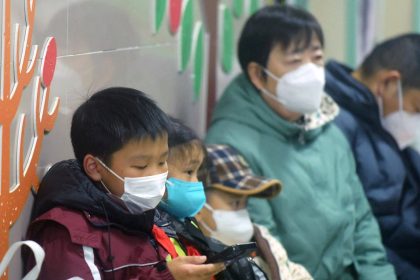 En Chine, les habitants dénoncent des crématoriums surchargés et des quartiers vides