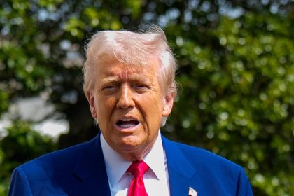 « Libérez Marine Le Pen ! » exhorte Donald Trump qui dénonce une chasse aux sorcières