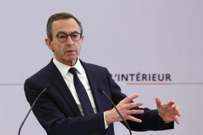 Organiser l&rsquo;État, former les élus… ce que propose Bruno Retailleau pour lutter contre l&rsquo;entrisme des Frères musulmans