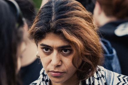 Meurtre dans la mosquée de La Grand-Combe : Rima Hassan accusée de récupération politique par la maire communiste