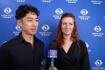 Shen Yun, « un spectacle qui me parle et qui me ramène à mes racines », confie un cadre commercial