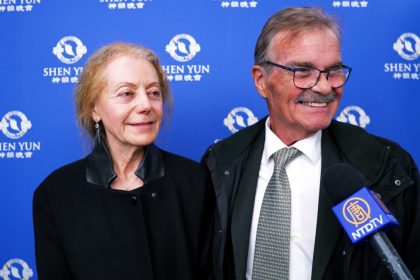 Shen Yun : une psychologue vit « un moment suspendu, de joie, de chaleur, de douceur »