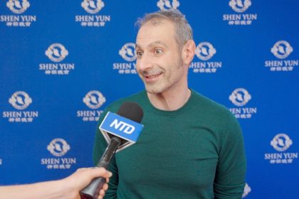 Un spectateur montréalais : les danseurs de Shen Yun « étaient tout simplement célestes »