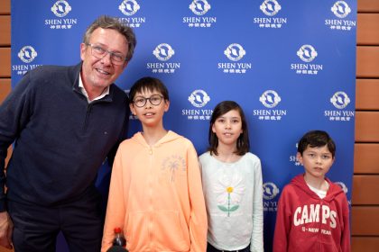 Shen Yun : « On sent l’effort, l’endurance, l’excellence », confie un consultant stratégie en entreprise