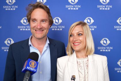 Shen Yun « nous berce dans un moment de sérénité », selon une spectatrice de Paris