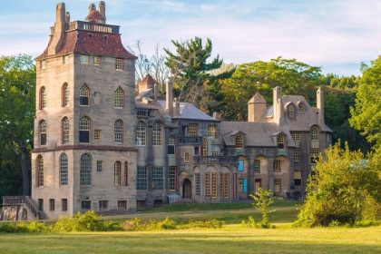 Un château en Pennsylvanie : entre forteresse et éclectisme