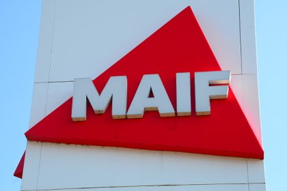 Privée d’indemnités, une jeune femme paraplégique poursuit la MAIF en justice