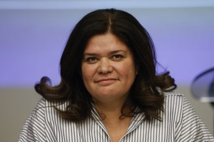 « Méthodes staliniennes » : Raquel Garrido charge Jean-Luc Mélenchon et dénonce les purges internes au sein de LFI