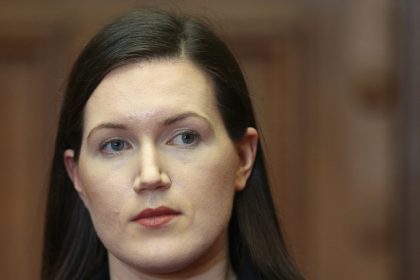 La Nouvelle-Zélande annonce l&rsquo;arrêt surprise de l&rsquo;équité salariale entre les sexes pour « sauver le budget »