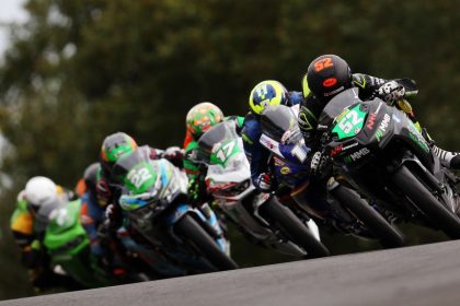 Course de motos : deux pilotes tués dans un terrible carambolage en Angleterre