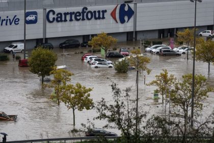 « C&rsquo;était l&rsquo;apocalypse » : au moins trois morts après les orages intenses dans le Var