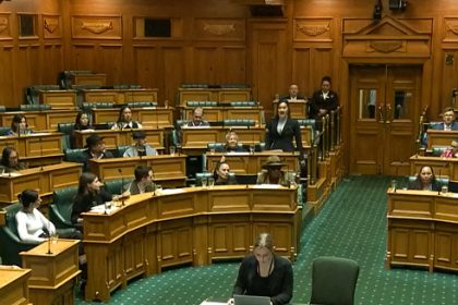 Nouvelle-Zélande : des députés maoris menacés de sanction après un haka