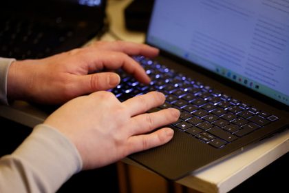 Fonction publique : l’emploi augmente de 1,1% en 2023, soit 62.000 postes supplémentaires