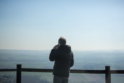 « Plusieurs appels par jour, c&rsquo;était infernal » : le Parlement met fin au démarchage téléphonique non consenti