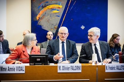 « Pas assez de garde-fous » : l’euthanasie ou « aide à mourir » franchit un nouveau cap à l’Assemblée