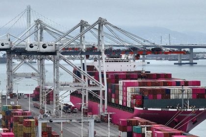 Le président Trump annonce le maintien d&rsquo;un droit de douane de base de 10 % pour tous les pays, sauf rares exceptions