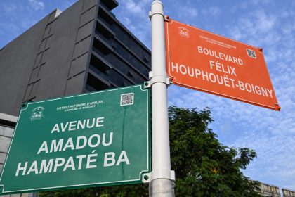 Abidjan débaptise des axes routiers aux noms français