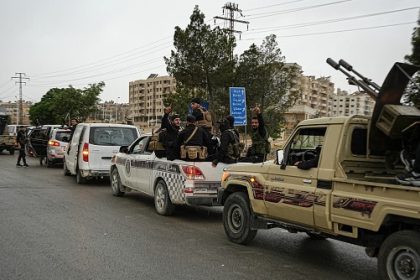 Violences confessionnelles, pouvoir mis en cause, frappes israéliennes… que se passe-t-il en Syrie ?