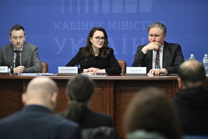 Le Parlement ukrainien ratifie l&rsquo;accord « historique » avec Washington sur les minerais