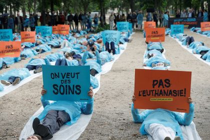 Feu vert des députés à la procédure d’aide à mourir