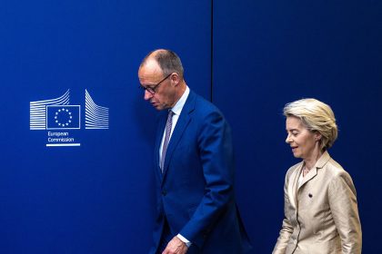 L&rsquo;immigration appelle une « solution européenne commune », dit von der Leyen devant le chancelier conservateur Merz