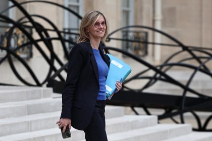 La ministre de la Transition écologique réaffirme son opposition aux néonicotinoïdes