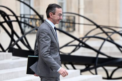 Algérie : la France n&rsquo;a pas établi de rapport de force « suffisamment prégnant », regrette Bruno Retailleau