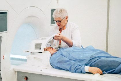 Le fer et le cerveau : un maillon manquant dans le brouillard cérébral de la quarantaine