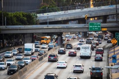 « Il pensait toujours aux autres avant lui » : victime d’une crise cardiaque, un chauffeur de bus sauve ses passagers avant de décéder