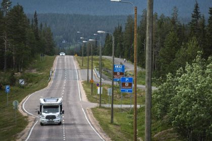 Un camping-car fauche des cyclistes dans le Cher : deux morts, un blessé grave
