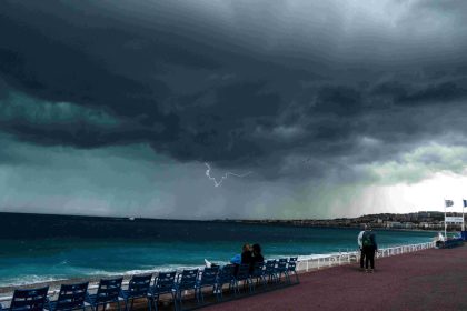 Orages : dix départements du centre-est placés en vigilance orange