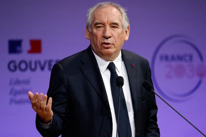 Conclave sur les retraites : pas d’avancée à la mi-journée, les positions restent figées