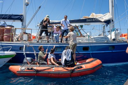 Bateau pour Gaza intercepté : Emmanuel Macron demande le retour des ressortissants français, LFI dénonce une « arrestation illégale »