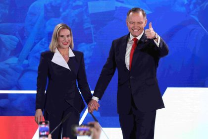 Élections présidentielles en Pologne : un historien conservateur remporte le second tour