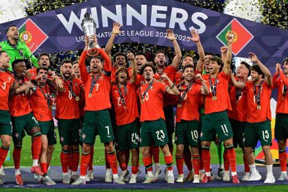 Foot : le Portugal d’un grand Nuno Mendes et CR7 remporte la Ligue des nations en renversant l&rsquo;Espagne