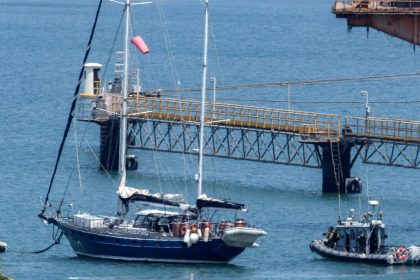 Bateau pour Gaza : Greta Thunberg retourne en Suède, Rima Hassan refuse l&rsquo;expulsion et sera traduite devant un juge en Israël