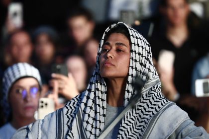 Rima Hassan de retour en France : « Le prochain bateau est bientôt prêt à partir »