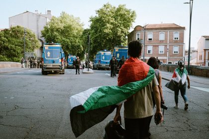 La justice ordonne à Besançon de retirer le drapeau palestinien devant la mairie