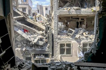 Ripostes de Téhéran aux frappes israéliennes : ce que l&rsquo;on sait