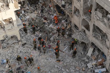 Israël frappée par des missiles iraniens : au moins trois morts et 130 blessés