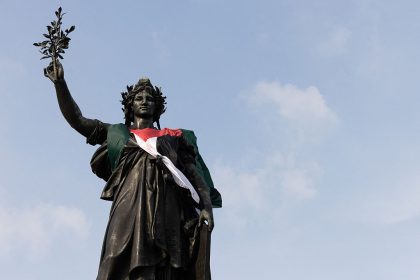 Gennevilliers : la justice ordonne le retrait du drapeau palestinien du parvis de l&rsquo;hôtel de ville